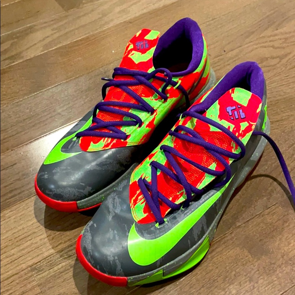 Bright sneakers with soul. Kevin Durant sneakers